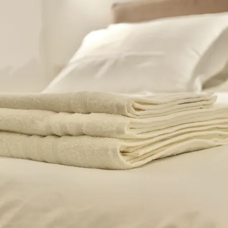 La Casa Del Molo 招待所 菲纳莱利古雷